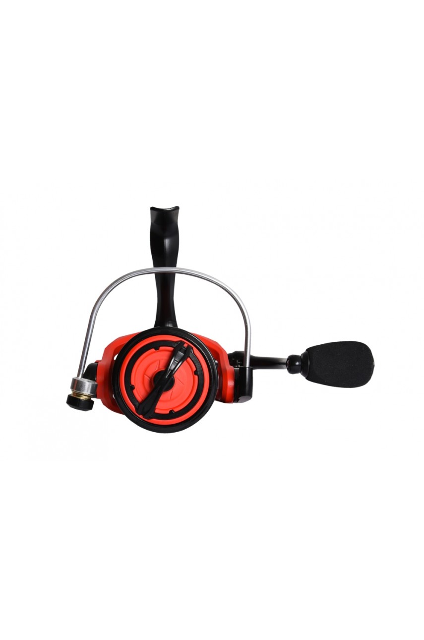 Катушка безынерционная Black Side ELEMENT 2500FD (3+1 подш.) Катушка безынерционная Black Side ELEMENT 2500FD (3+1 подш.)